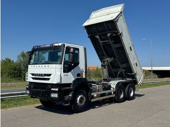Sklápač IVECO Trakker