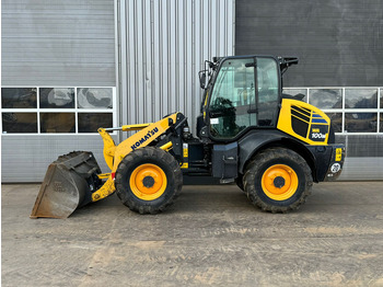 Kolesový nakladač KOMATSU WA100