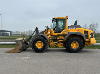 Kolesový nakladač VOLVO L110H