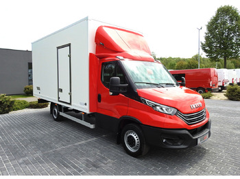 Nový Dodávka skriňová nadstavba IVECO DAILY 35S18 NEW BOX 10 PALLETS CRUISE CONTROL NAVIGATION AIR CONDITIONING LED LIGHTS GUARANTEE 180HP: obrázok 4 Nový Dodávka skriňová nadstavba IVECO DAILY 35S18 NEW BOX 10 PALLETS CRUISE CONTROL NAVIGATION AIR CONDITIONING LED LIGHTS GUARANTEE 180HP: obrázok 4