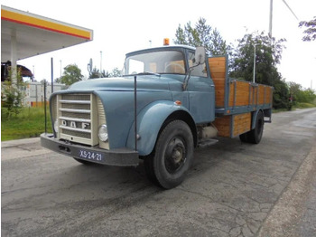 Valníkový/ Plošinový nákladný automobil DAF