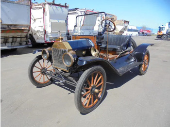 Automobil FORD