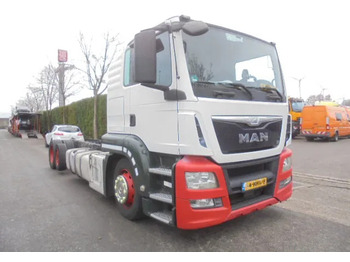 Nákladné vozidlo na prepravu automobilov MAN TGS 23.400 LL.U 6X2: obrázok 4 Nákladné vozidlo na prepravu automobilov MAN TGS 23.400 LL.U 6X2: obrázok 4