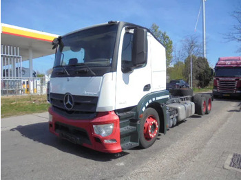 Nákladné vozidlo na prepravu automobilov MERCEDES-BENZ Actros