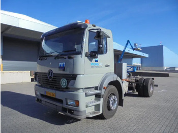Podvozek s kabinou MERCEDES-BENZ Atego 1828