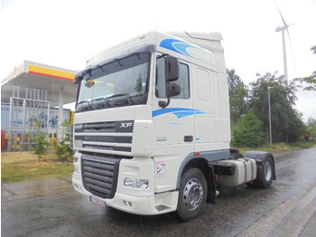 Ťahač DAF XF 105 460