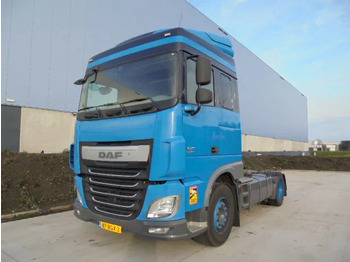 Ťahač DAF XF 440