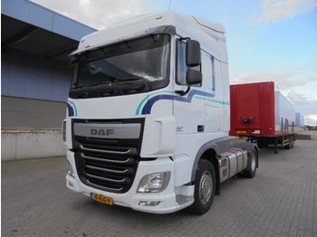 Ťahač DAF XF 440