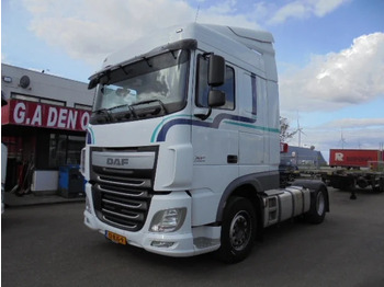 Ťahač DAF XF 440