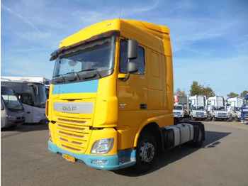 Ťahač DAF XF 440