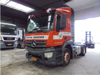 Ťahač MERCEDES-BENZ Antos 1832