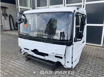 Kabína a interiér MERCEDES-BENZ Atego