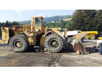 Kolesový nakladač CATERPILLAR 988B
