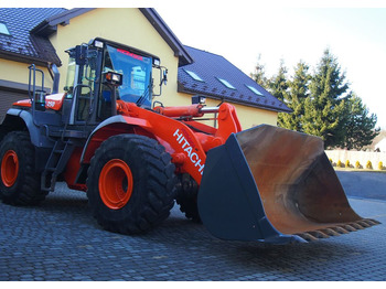 Kolesový nakladač HITACHI ZW250