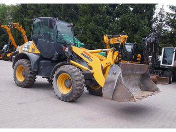 Kolesový nakladač KOMATSU WA100