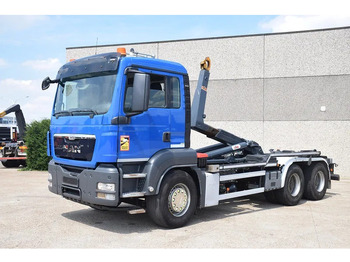 Hákový nosič kontajnerov MAN TGS 33.440