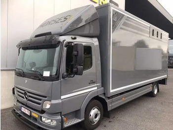 Nákladné auto na prepravu koní MERCEDES-BENZ Atego 1018