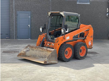 Kolesový nakladač BOBCAT S450