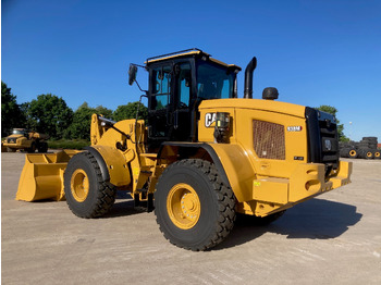 Kolesový nakladač CATERPILLAR 938M