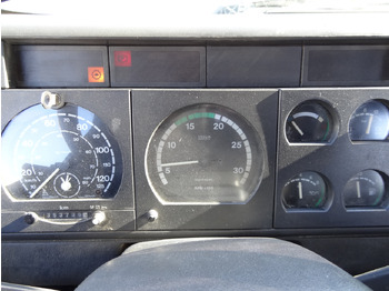 Auto s hydraulickou rukou, Valníkový/ Plošinový nákladný automobil Iveco EuroTrakker 260E31 6X4 Palfinger 36002: obrázok 2