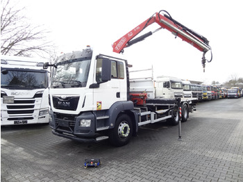 Valníkový/ Plošinový nákladný automobil MAN TGS 26.320