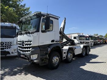 Hákový nosič kontajnerov MERCEDES-BENZ Arocs 3245