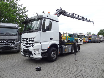 Ťahač MERCEDES-BENZ Arocs 2648