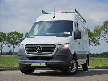 Furgon MERCEDES-BENZ Sprinter 319