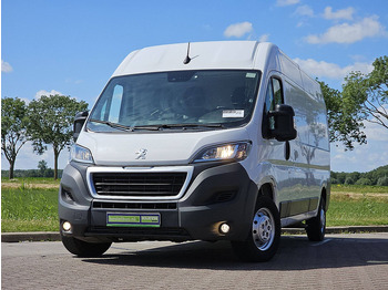 Furgon PEUGEOT Boxer