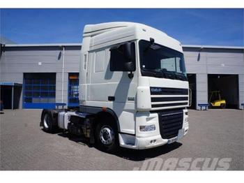 Ťahač DAF XF105-460 Spacecab Manual Retarder Hydraulics Euro: obrázok 1