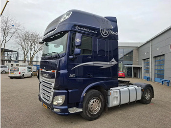 Ťahač DAF XF 106 440
