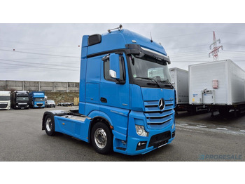 Ťahač MERCEDES-BENZ Actros 1851