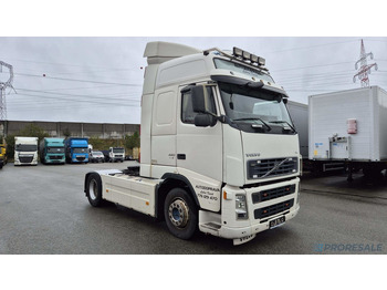Ťahač VOLVO FH13 440