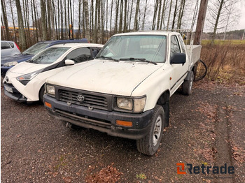 Automobil TOYOTA Hilux