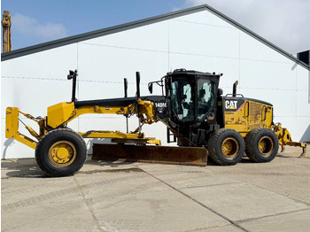 Zrovnávač CATERPILLAR 140M