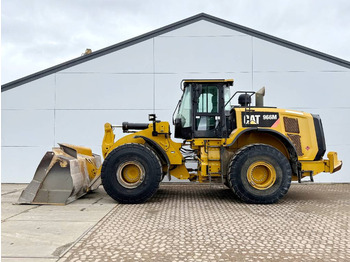 Kolesový nakladač CATERPILLAR 966M