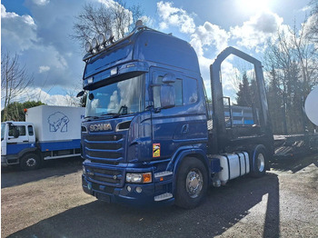 Nákladné vozidlo na prepravu automobilov SCANIA R 560