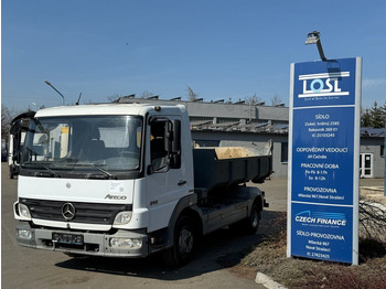 Hákový nosič kontajnerov MERCEDES-BENZ Atego 916