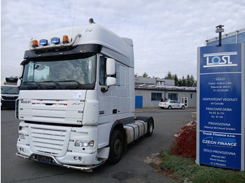 Ťahač DAF XF 105 460