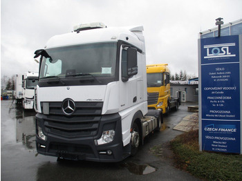 Ťahač MERCEDES-BENZ Actros 1845