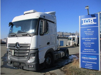 Ťahač MERCEDES-BENZ Actros 1845