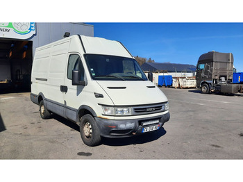 Furgon IVECO Daily 35s12
