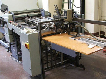 Skladací stroj HEIDELBERG