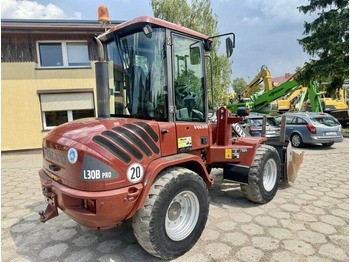 Kolesový nakladač VOLVO L30B