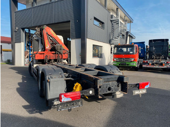 Podvozek s kabinou MAN TGS 26.320