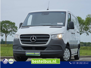Furgon MERCEDES-BENZ Sprinter 311