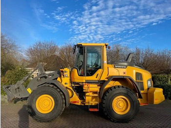 Kolesový nakladač VOLVO L70H