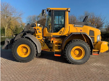 Kolesový nakladač VOLVO L90H