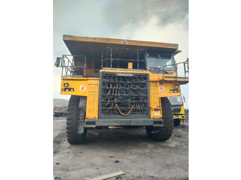 Banské stroj KOMATSU HD785