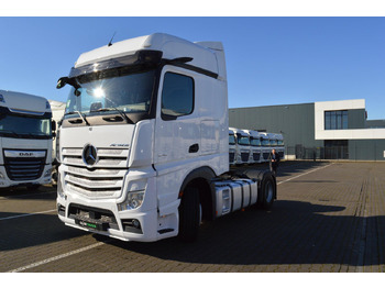 Ťahač MERCEDES-BENZ Actros 1845